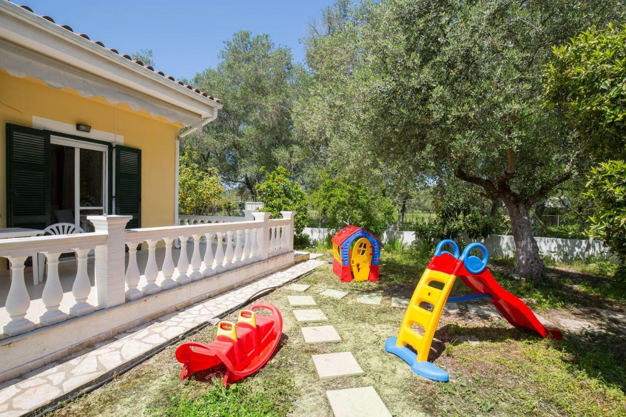 Kariá Holiday Home Lefkimmi  Dış mekan fotoğraf