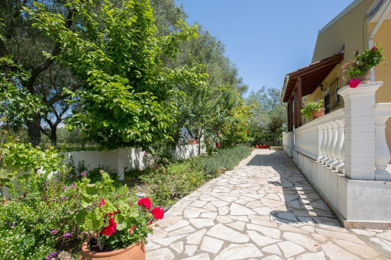 Kariá Holiday Home Lefkimmi  Dış mekan fotoğraf