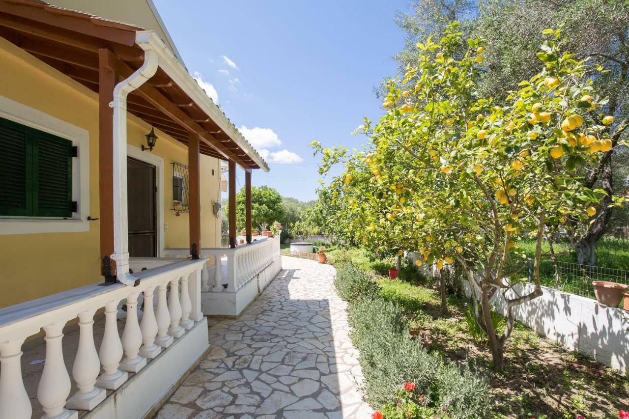 Kariá Holiday Home Lefkimmi  Dış mekan fotoğraf