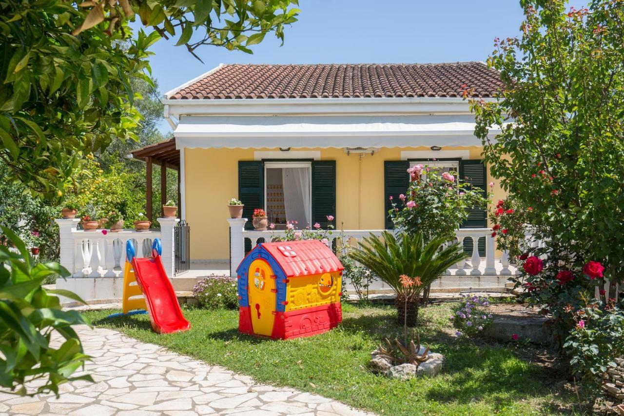 Kariá Holiday Home Lefkimmi  Dış mekan fotoğraf