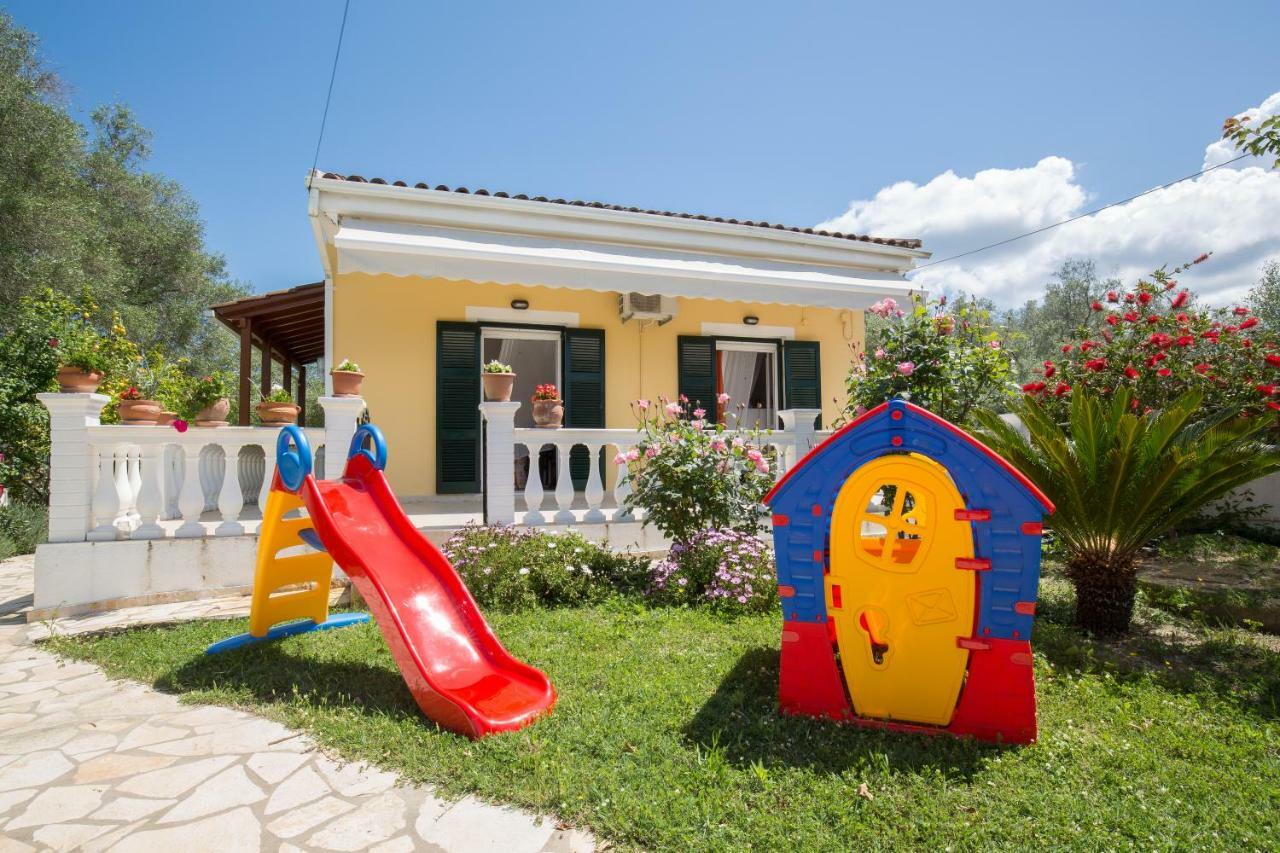 Kariá Holiday Home Lefkimmi  Dış mekan fotoğraf